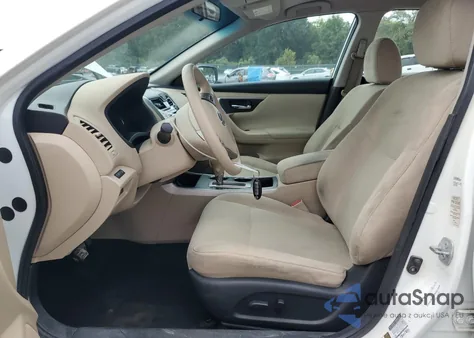 2015 Nissan Altima 2.5 from USA, damaged, VIN 1N4AL3AP8FC211937